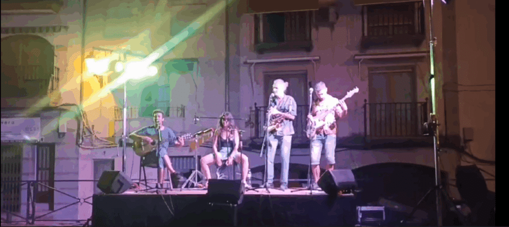 lupen y la vendita en la plaza de jarandilla de la Vera